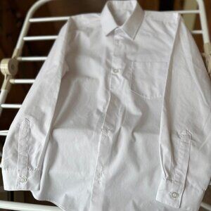 Boys Whit Shirt Age 8-9 years